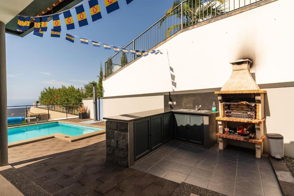 Willa Casa Mia, A Dream Spot With Heated Pool Arco da Calheta  Zewnętrze zdjęcie