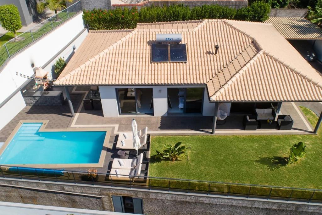 Willa Casa Mia, A Dream Spot With Heated Pool Arco da Calheta  Zewnętrze zdjęcie